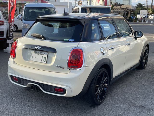 BMW MINI COOPER S 5D 2015 Image 31