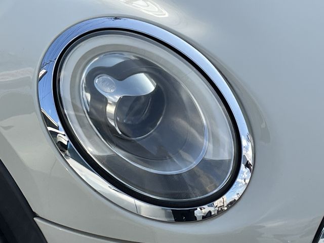 BMW MINI COOPER S 5D 2015 Image 31