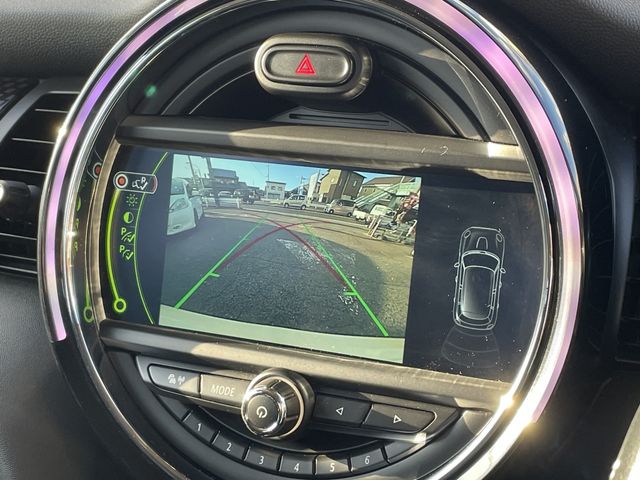 BMW MINI COOPER S 5D 2015 Image 31