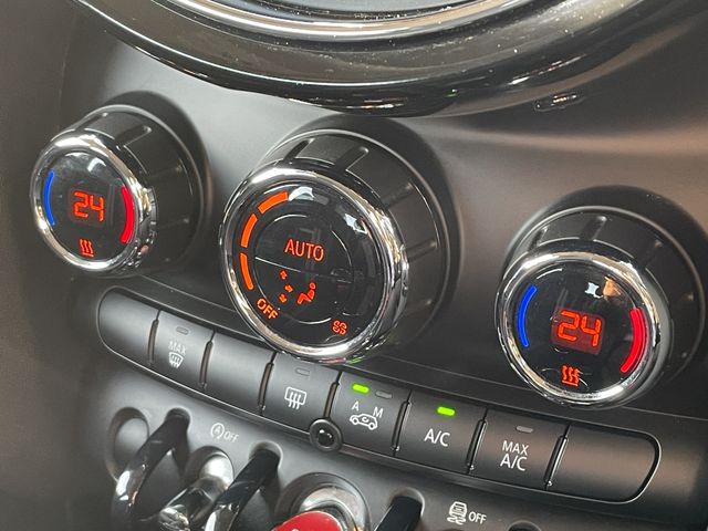 BMW MINI COOPER S 5D 2015 Image 31