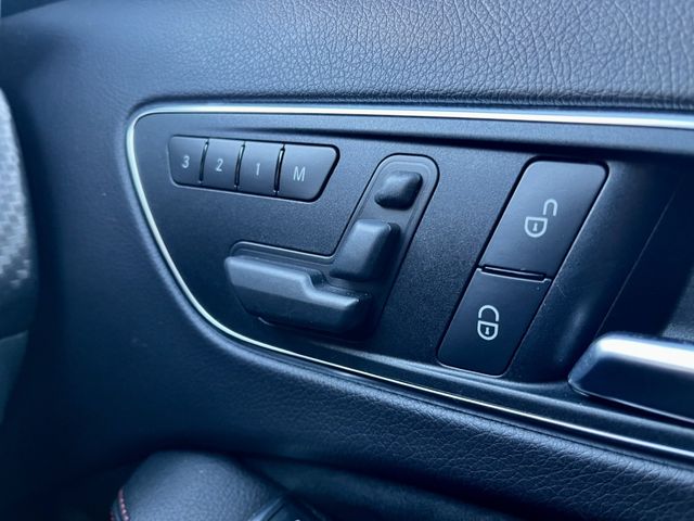 MERCEDES BENZ A CLAS 2011 Image 31