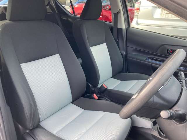 TOYOTA AQUA 2013 Image 31