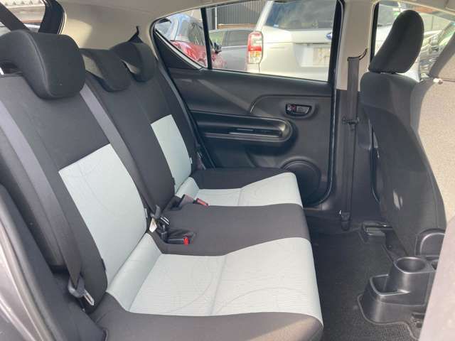 TOYOTA AQUA 2013 Image 31