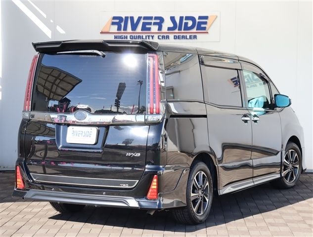TOYOTA NOAH 2020 Image 31