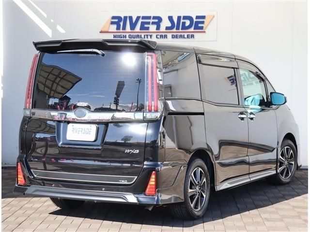 TOYOTA NOAH 2020 Image 31