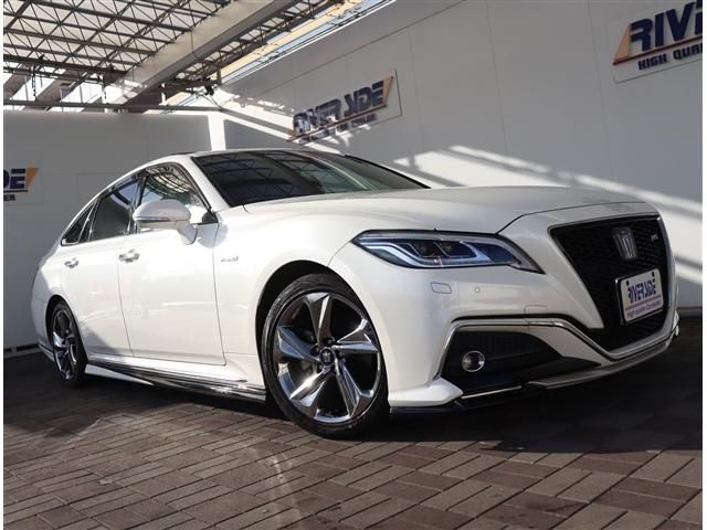 TOYOTA CROWN HARDTOP 2019 Image 31