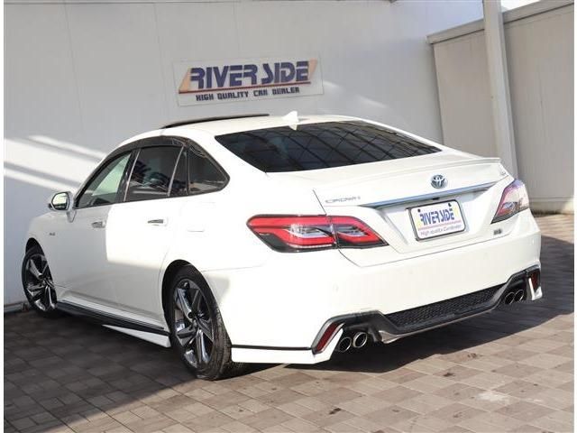 TOYOTA CROWN HARDTOP 2019 Image 31