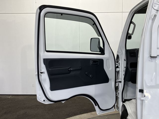 SUZUKI CARRY TRUCK 4WD 2023 Image 31