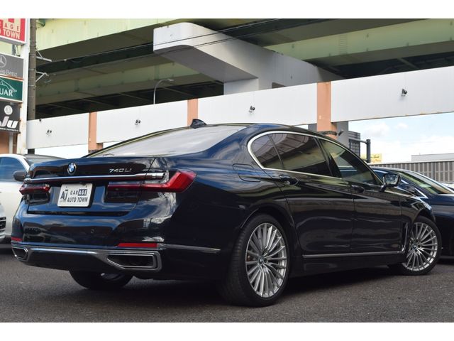BMW 7SERIES 2019 Image 31