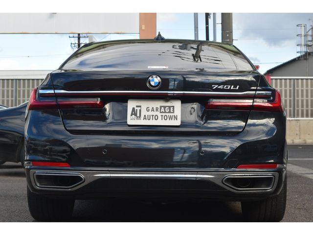 BMW 7SERIES 2019 Image 31