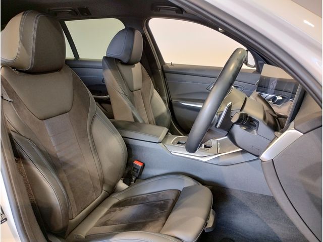 BMW 3SERIES TOURING 2023 Image 31