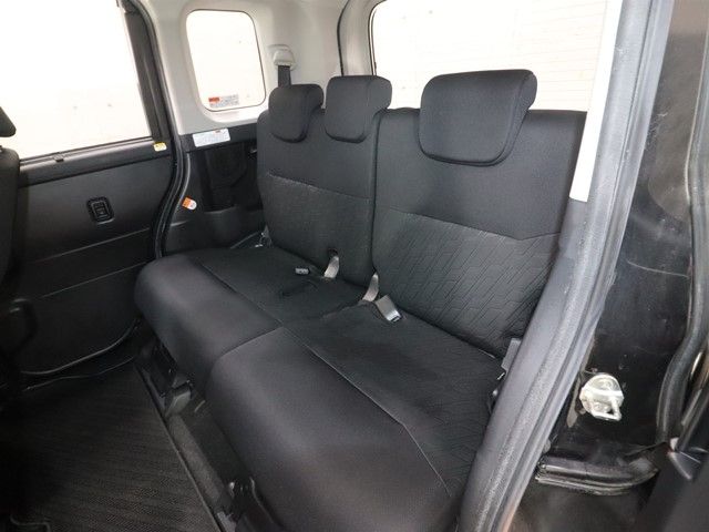 TOYOTA TANK 2017 Image 31