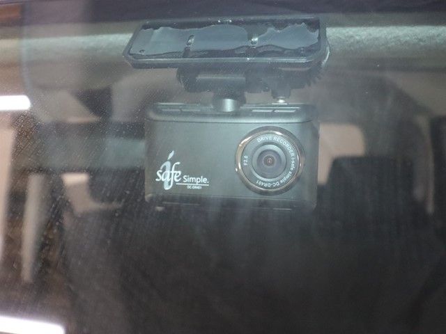 TOYOTA TANK 2017 Image 31