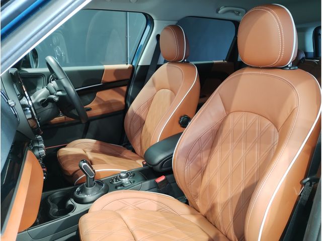 BMW MINI COOPER D CROSSO 2024 Image 31