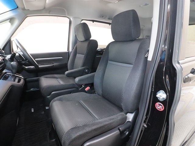 HONDA STEPWAGON SPADA 2018 Image 31