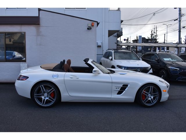 AMG SLS ROADSTER 2012 Image 31