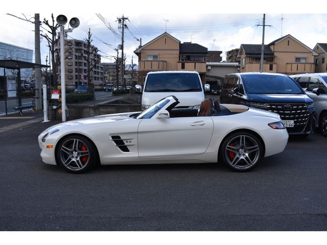 AMG SLS ROADSTER 2012 Image 31