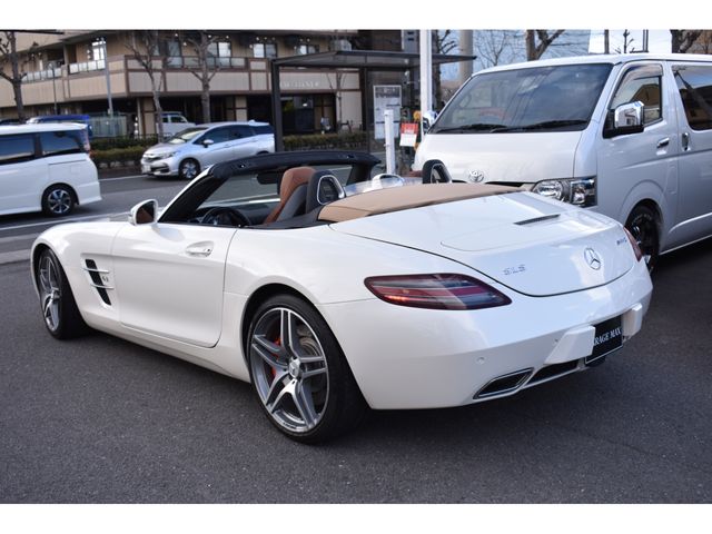 AMG SLS ROADSTER 2012 Image 31