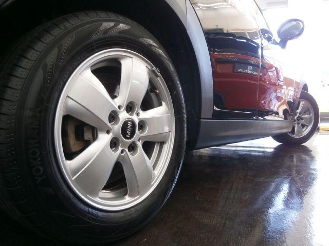 BMW MINI COOPER 5DOOR 2019 Image 31