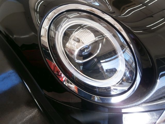 BMW MINI COOPER 5DOOR 2019 Image 31