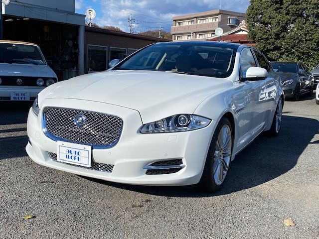 JAGUAR XJSERIES SEDA 2010 Image 31