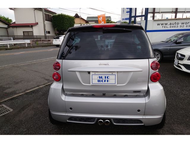 MCC SMART FORTWO COUPE 2008 Image 31