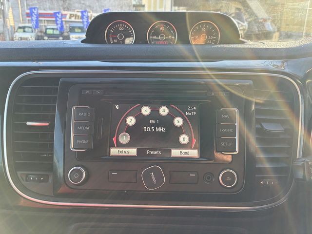 VOLKSWAGEN THE BEETL 2020 Image 31