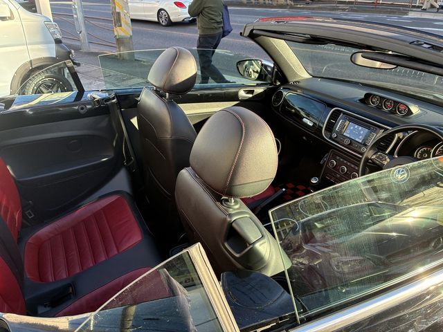 VOLKSWAGEN THE BEETL 2020 Image 31