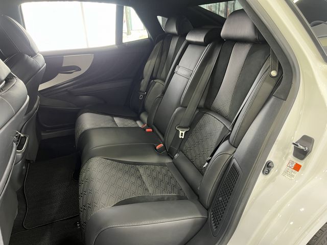 TOYOTA LEXUS LS500H 4WD 2021 Image 31