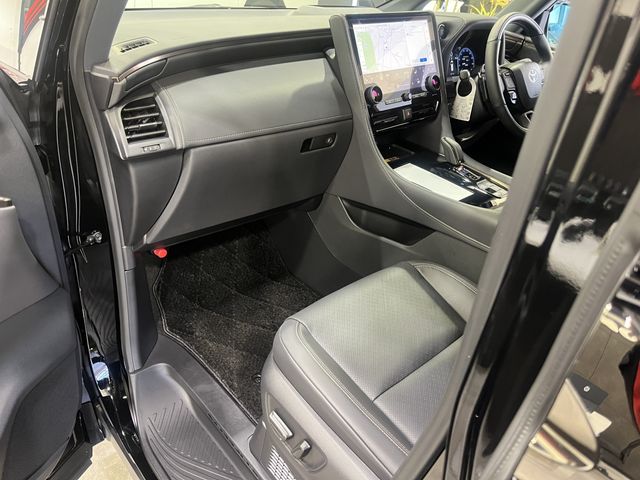 TOYOTA VELLFIRE  HYBRID 4WD 2023 Image 31