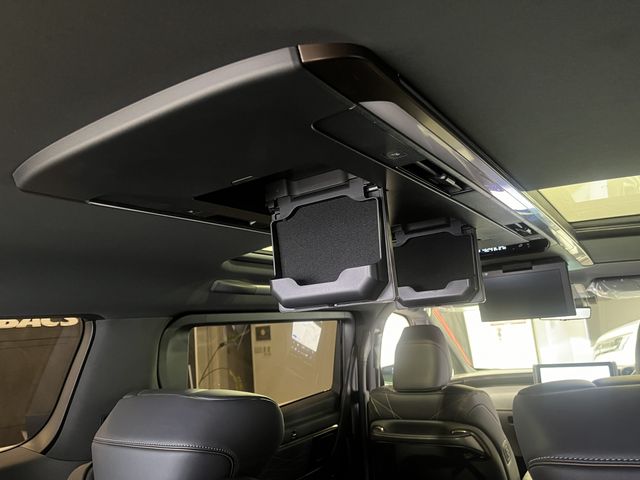 TOYOTA VELLFIRE  HYBRID 4WD 2023 Image 31