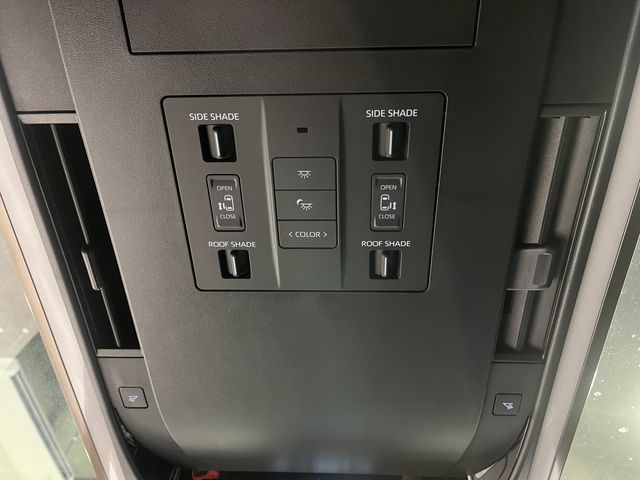 TOYOTA VELLFIRE  HYBRID 4WD 2023 Image 31