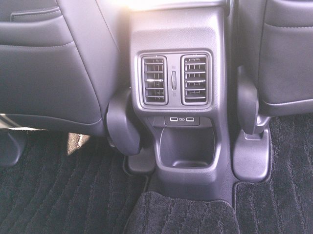 HONDA VEZEL E:HEV 2023 Image 31