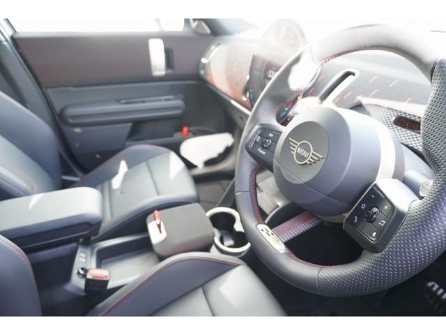 BMW MINI COUNTRYMAN 2024 Image 31