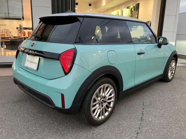 BMW MINI COOPER 2025 Image 31