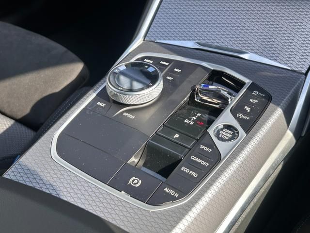 BMW 3SERIES SEDAN 2025 Image 31