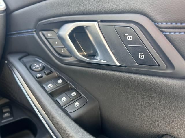 BMW 3SERIES SEDAN 2025 Image 31