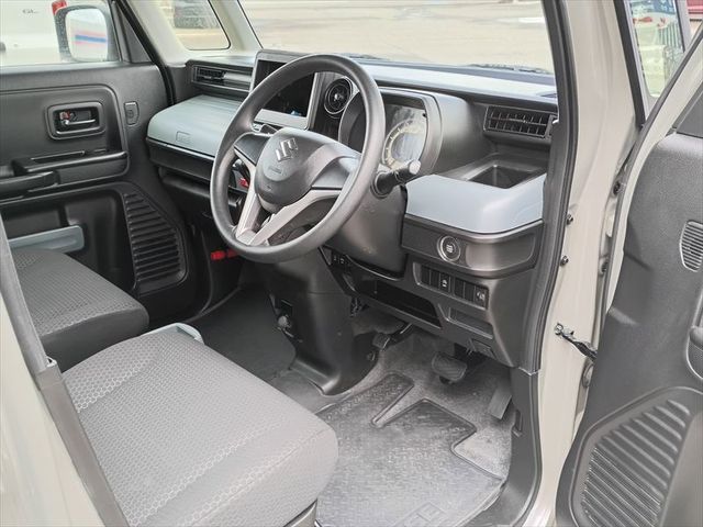 SUZUKI SPACIA BASE 4WD 2024 Image 31