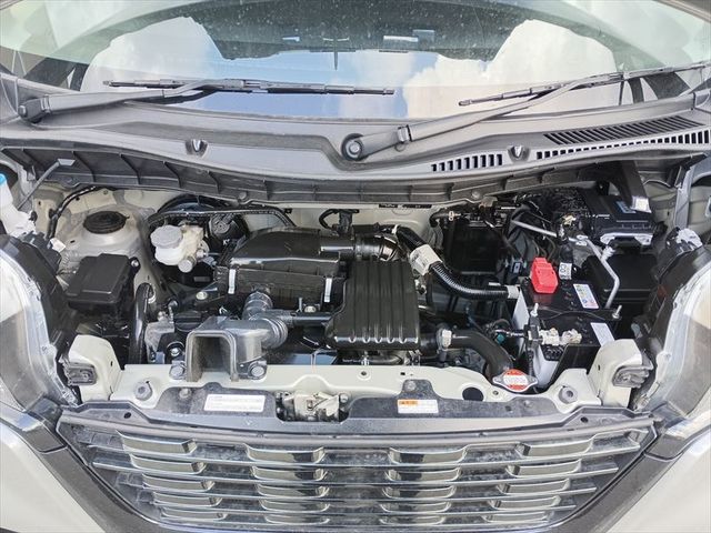 SUZUKI SPACIA BASE 4WD 2024 Image 31