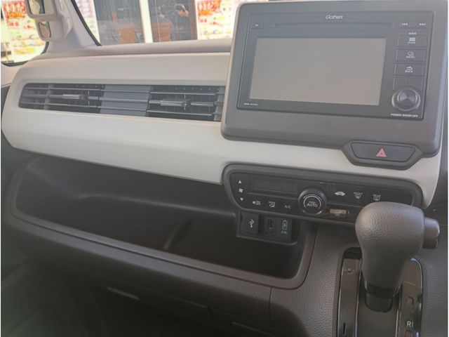 HONDA N BOX 2022 Image 31