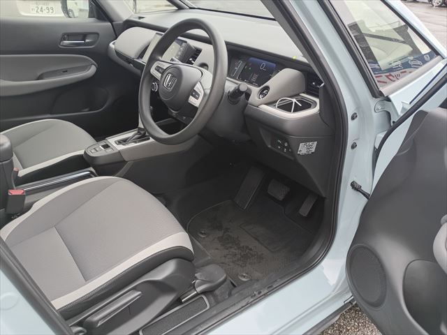 HONDA FIT E:HEV 2020 Image 31