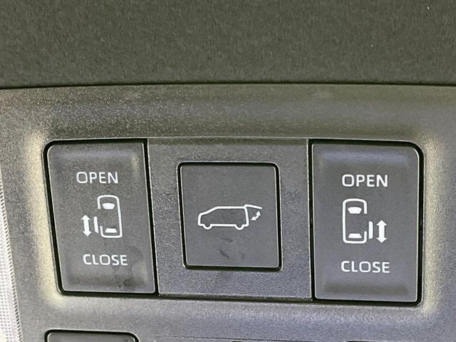 TOYOTA VOXY 2025 Image 31