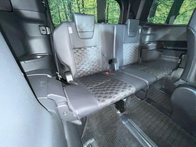 TOYOTA VOXY 2025 Image 31