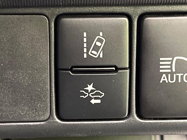 TOYOTA AQUA 2017 Image 31