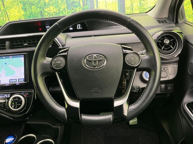 TOYOTA AQUA 2017 Image 31