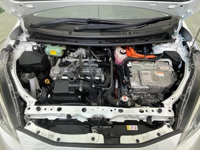 TOYOTA AQUA 2017 Image 31