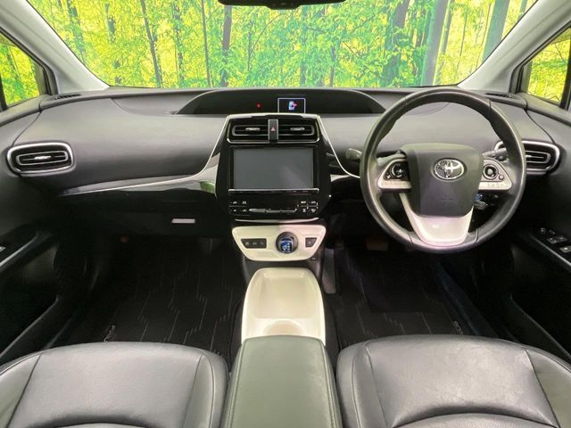 TOYOTA PRIUS 2016 Image 31