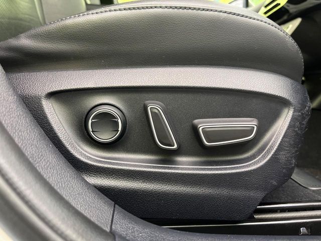 TOYOTA PRIUS 2016 Image 31