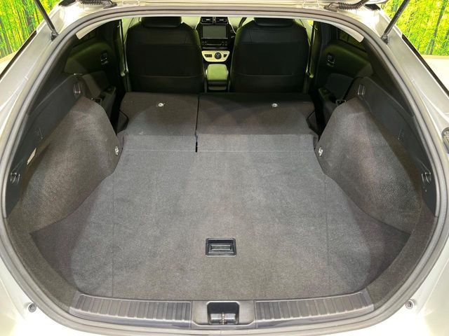 TOYOTA PRIUS 2016 Image 31