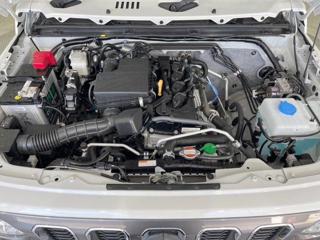 SUZUKI JIMNY NOMADE 2025 Image 31